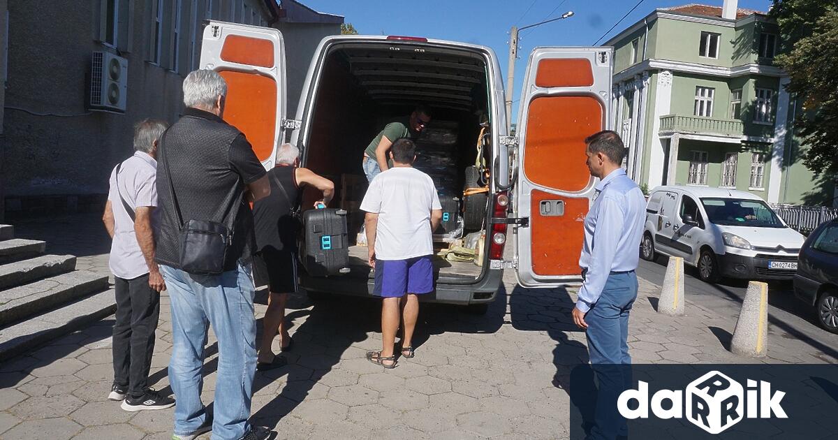 15 машини за демонстрационно гласуване получи днес РИК – Хасково.