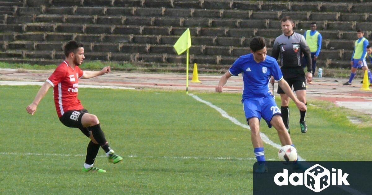 В неделя - 11-тисептемвриОФК Спартак - Плевен щее домакин на