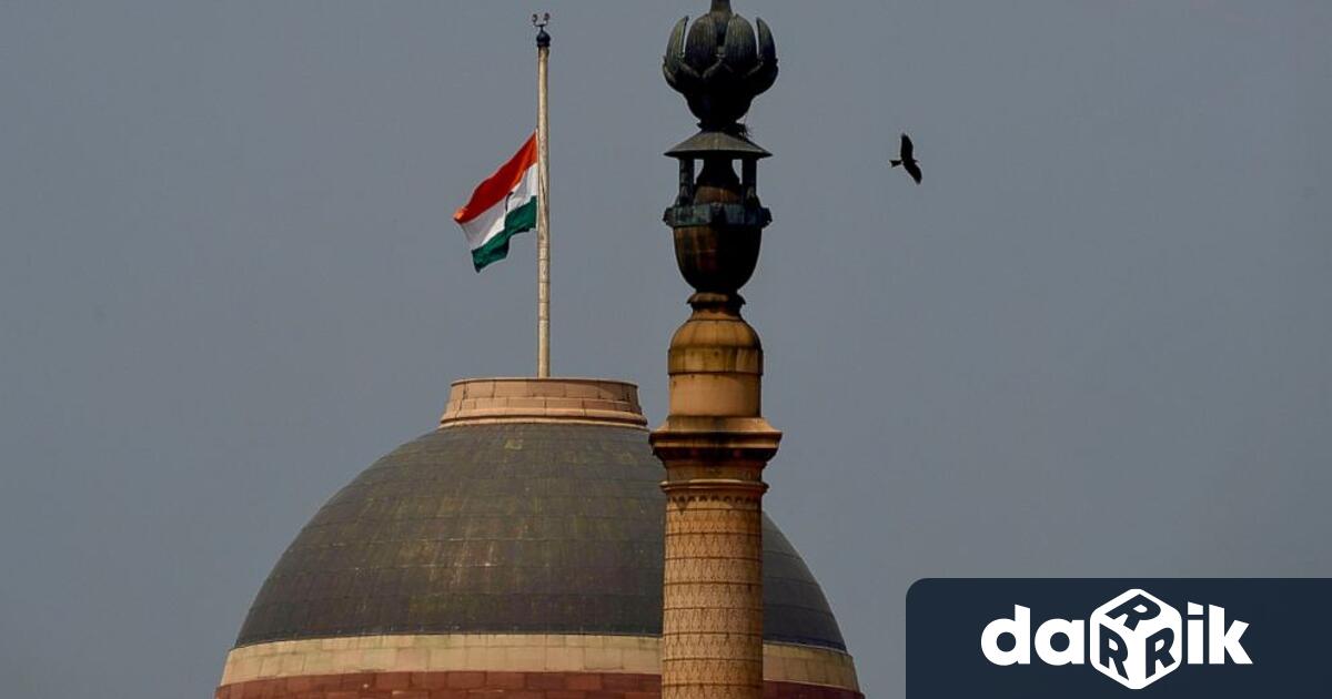 Индия в неделя отбеляза ден на траур за кралица Елизабет