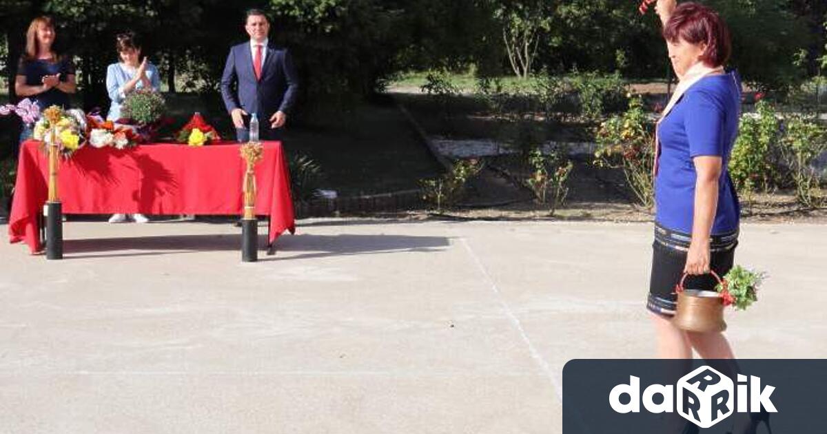 Големият български писател и драматург Йордан Радичков има разказ за