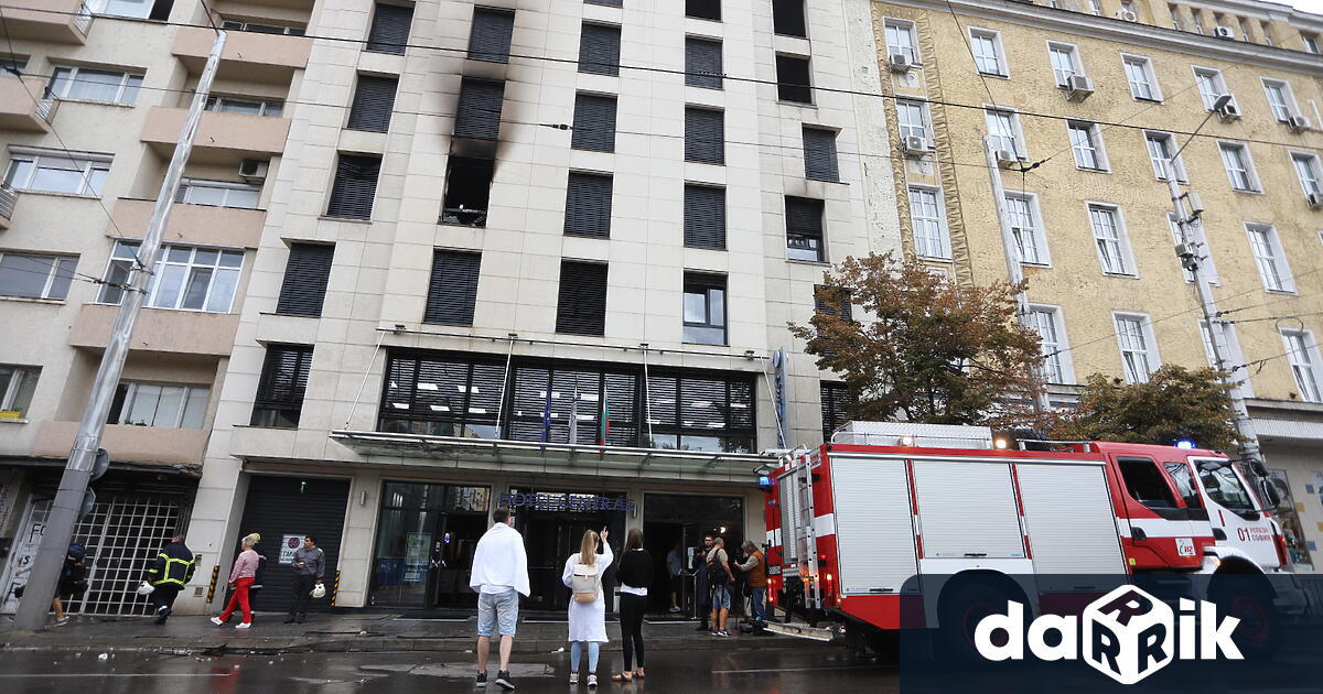 Пожарът в столичния хотел “Централ е започнал от включено зарядно