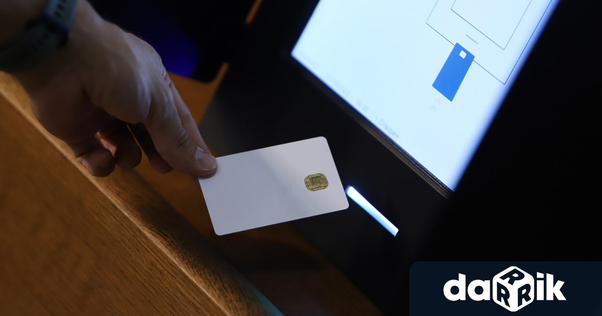 Успоредно с възстановяването от наводненията, в Карловсковърви и подготовката за