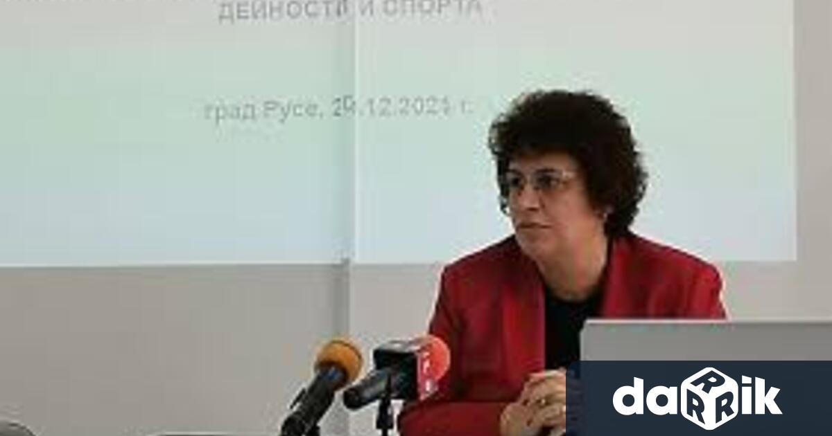 95 първокласници по-малко ще влязат в училищата в облатта утре.