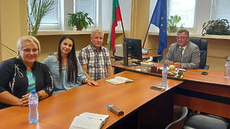 Заместник областният управител Антоний Андонов се срещна с представители на сливенския