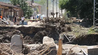 Започна възстановяването на водопроводната мрежа в Каравелово и Богдан