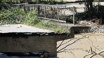 Затварят моста над река Мъртвица между Дъбене и Войнягово в Карловско