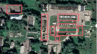 Сателитни снимки показват как Русия премества ракети от Санкт Петербург в Украйна