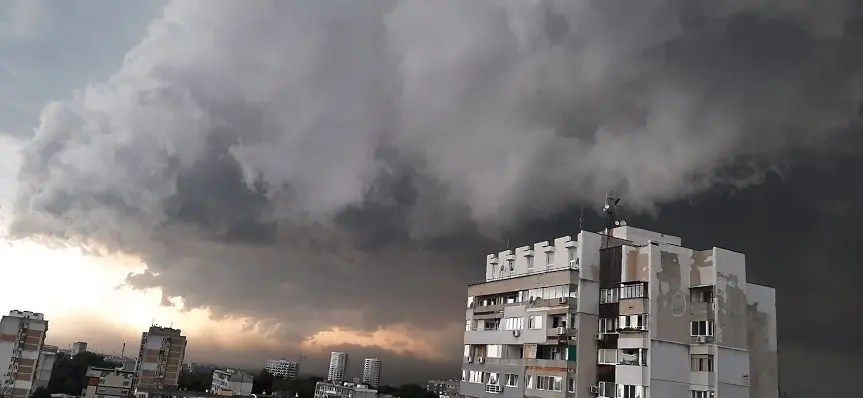 Бурята в Бургас