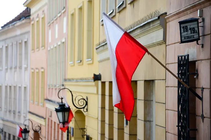 Полша отвори канал към Балтика, заобикаля Русия