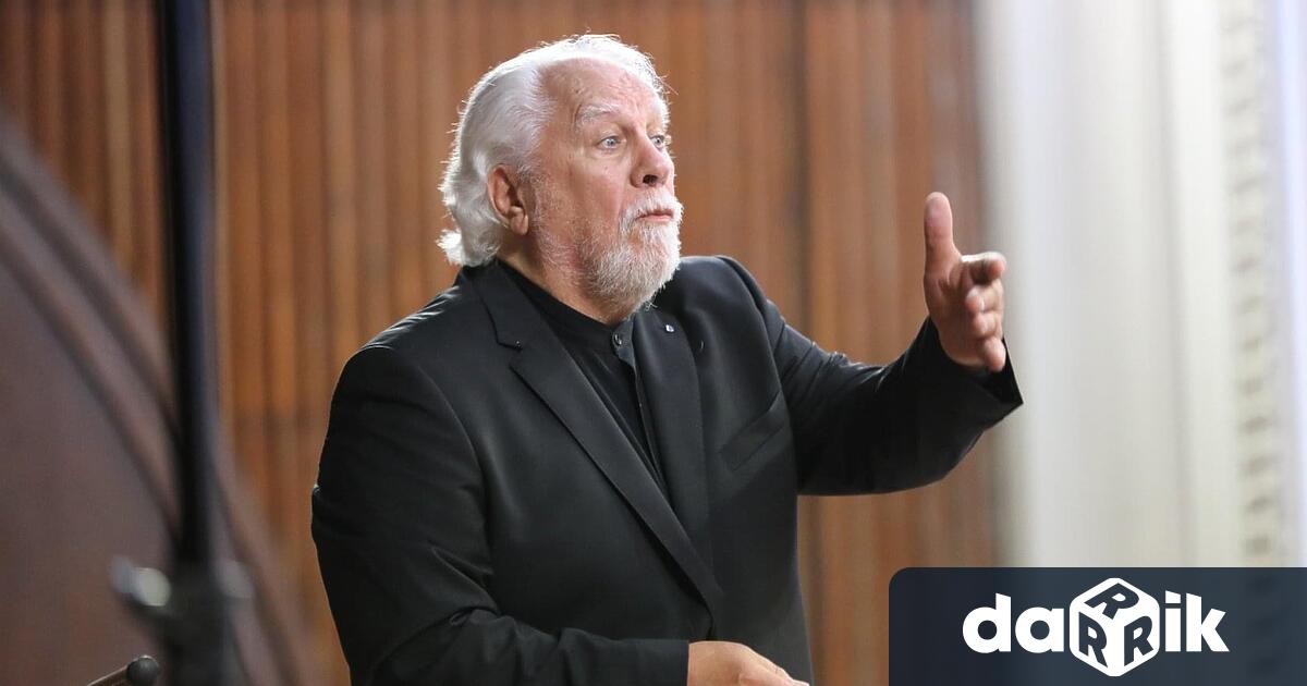 Както е обичайно за всеки диригент с дългогодишен опит в