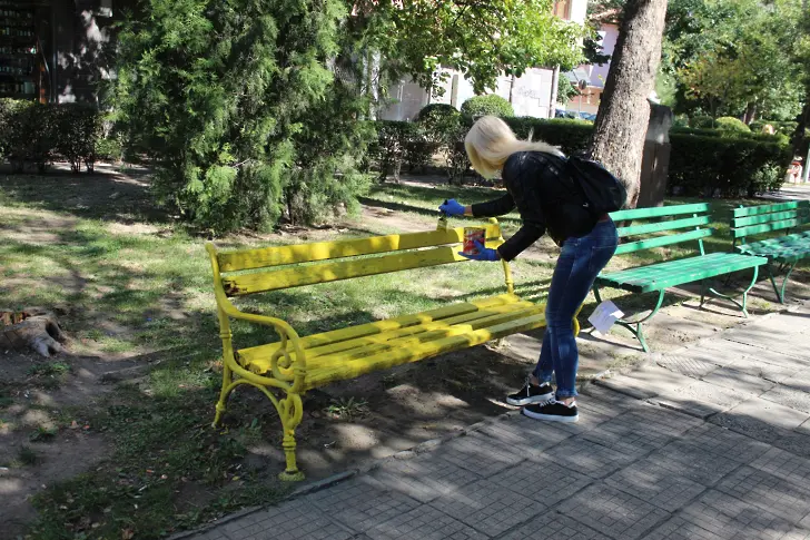 Облагородиха пространството на площад „Антон Чехов“ в „Северен“
