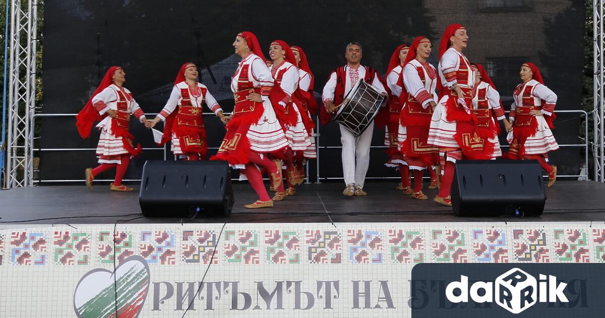 Двойното изданиена Национален фолклорен събор Ритъмът на България“ (обявено като