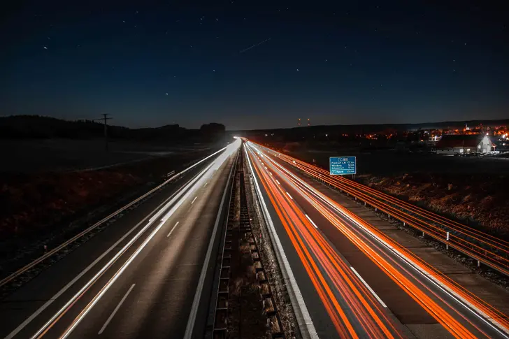 Заради енергийната криза: Белгия спира частично светлините по магистралите през нощта