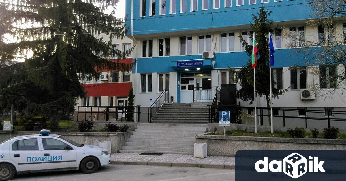 Трима мъже са задържани за незаконна сеч в резерват край