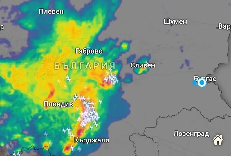 Очаква ли се нова ураганна вълна да премине през Бургас 