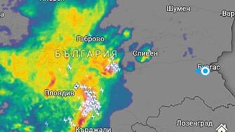 Нова буря се очаква да премине през Бургас тази нощ