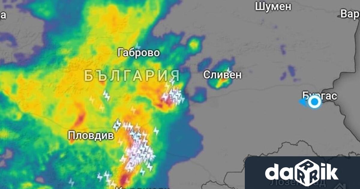 Нова буря се очаква да премине през Бургас тази нощ,