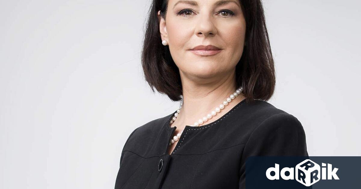 Михаела Крумова: Няма ги евтините дърва, обещани от Нинова, климатици