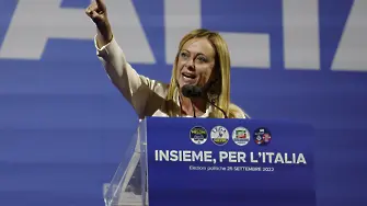 Италия избира: Ниска избирателна активност, крайнодесните водят