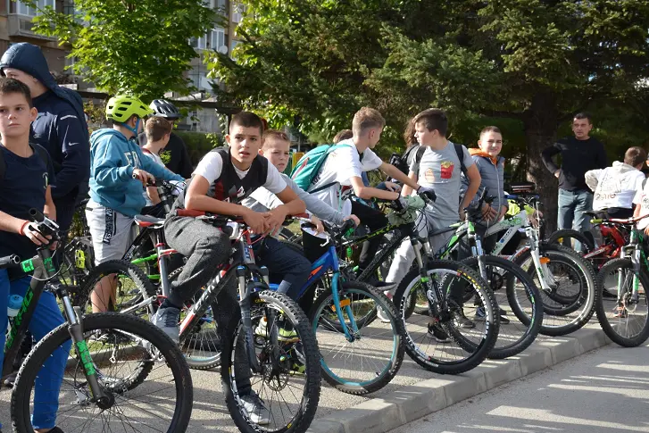 40 участници в състезание с велосипеди поискаха байк парк