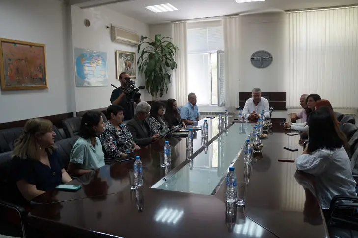 Ръководството на община „Тунджа“ се срещна с представители на арменски организации