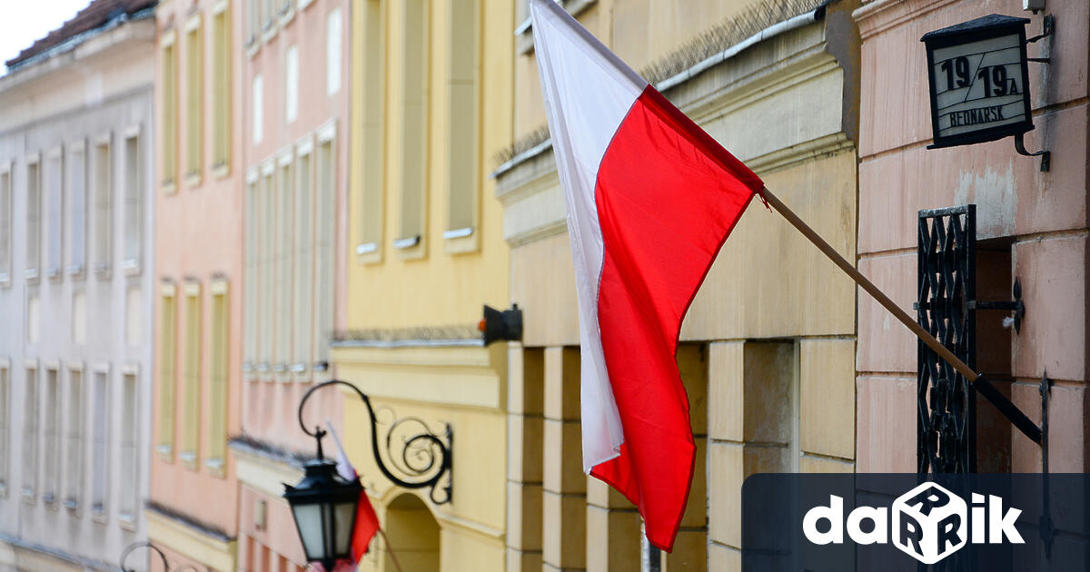 Полша забрани влизането на руски граждани, които преминават на нейна