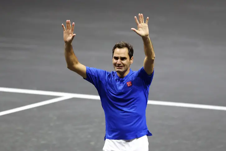 Федерер се сбогува с тениса в изключително емоционален мач