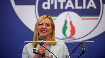 Крайнодясната Мелони става първата жена премиер на Италия