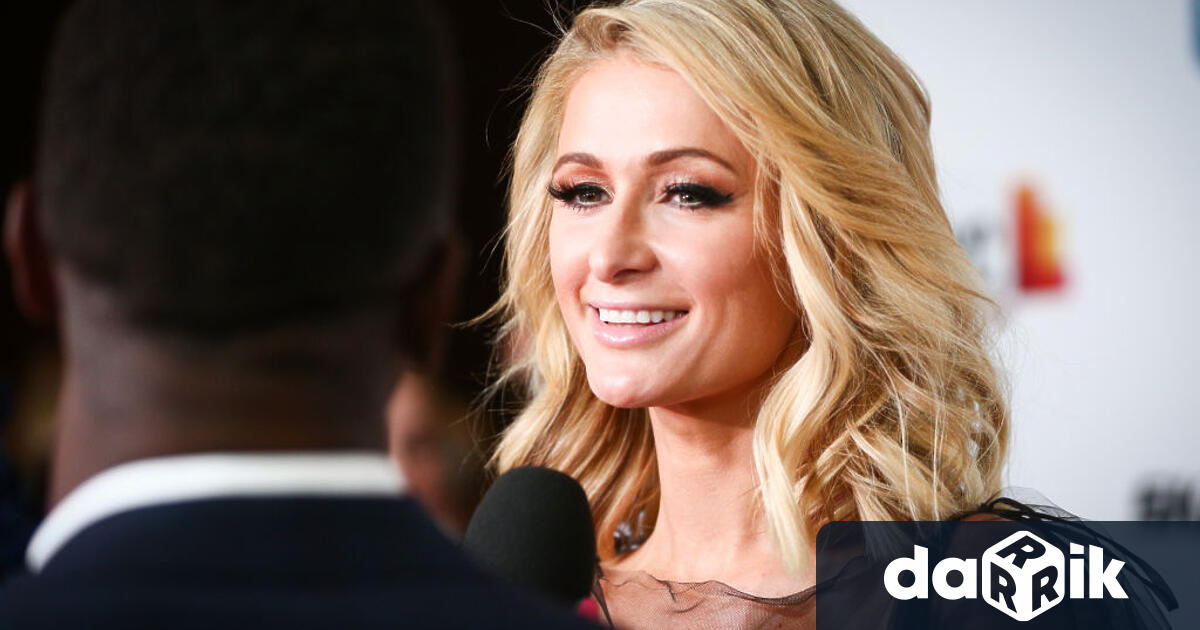 Парис Хилтън сподели новината, че нейното куче Даймънд Бейби е