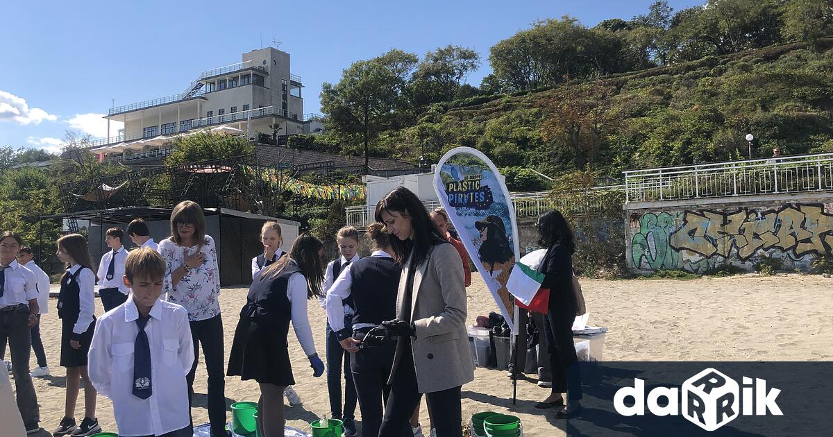 Мария Габриел, комисар на ЕС по въпросите на иновациите, научните