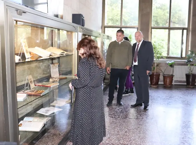 Изложба в библиотеката представя малко известни факти около Независимостта на България