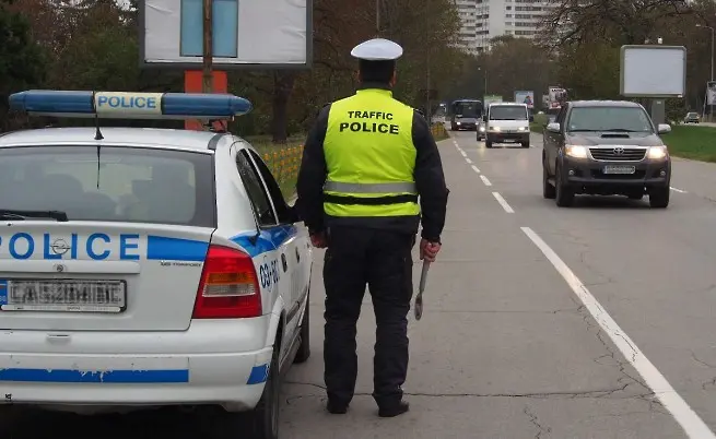 Повече линеен контрол: „Пътна полиция“ пуска допълнителни автопатрули по основните пътища