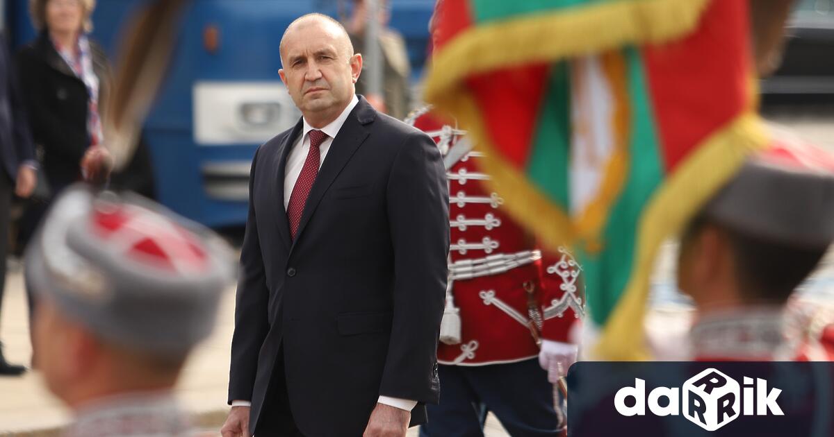 Президентът Румен Радев честити 114-ата годишнина от обявяването на Независимостта