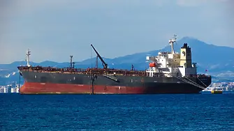 Кораб с украинско слънчогледово масло пристигна в Индия