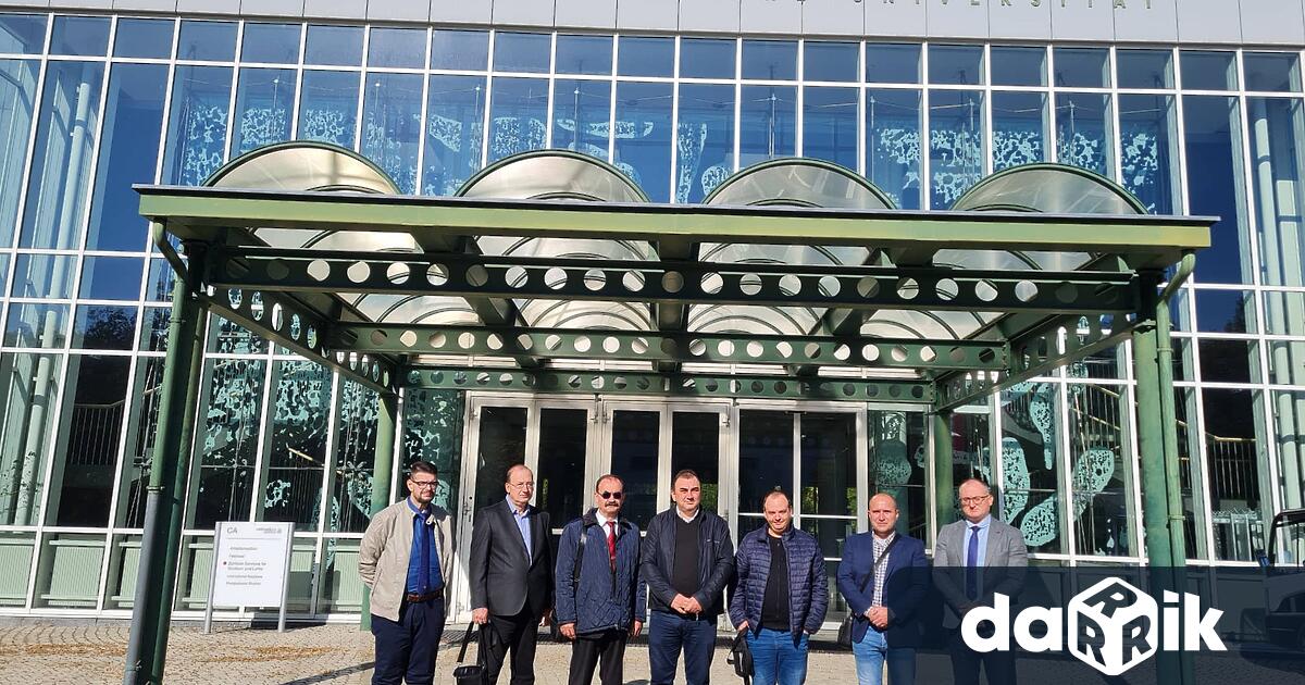 Ректорът на Медицински университет – Плевен проф. д-р Добромир Димитров,