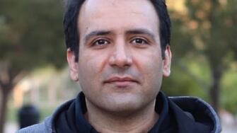Иранските сили за сигурност арестуваха един от основните активисти от