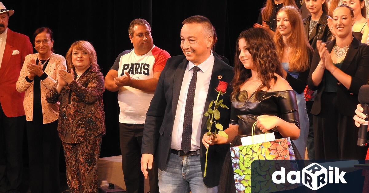 Марица Тиликян от Ереван спечели Голямата награда на 20-я международен