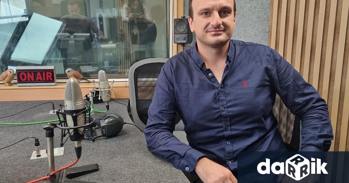 Калоян е един от най-младите и активни преподаватели в Геолого-географския