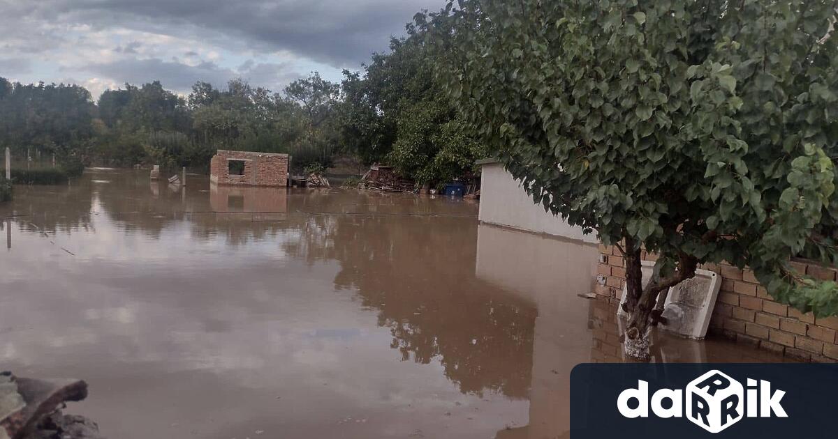 Освен всичко от първа необходимост, като лични документи, пари в