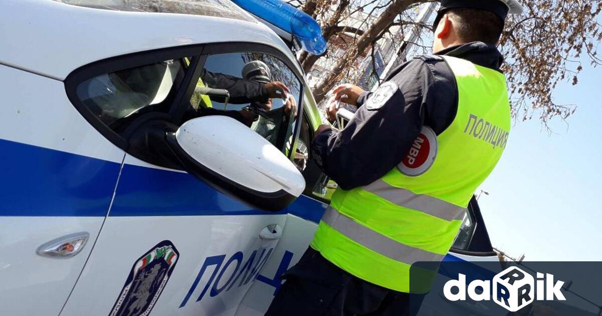 Задържаха в ареста на РУ-Козлодуй двама мъже - откриха у