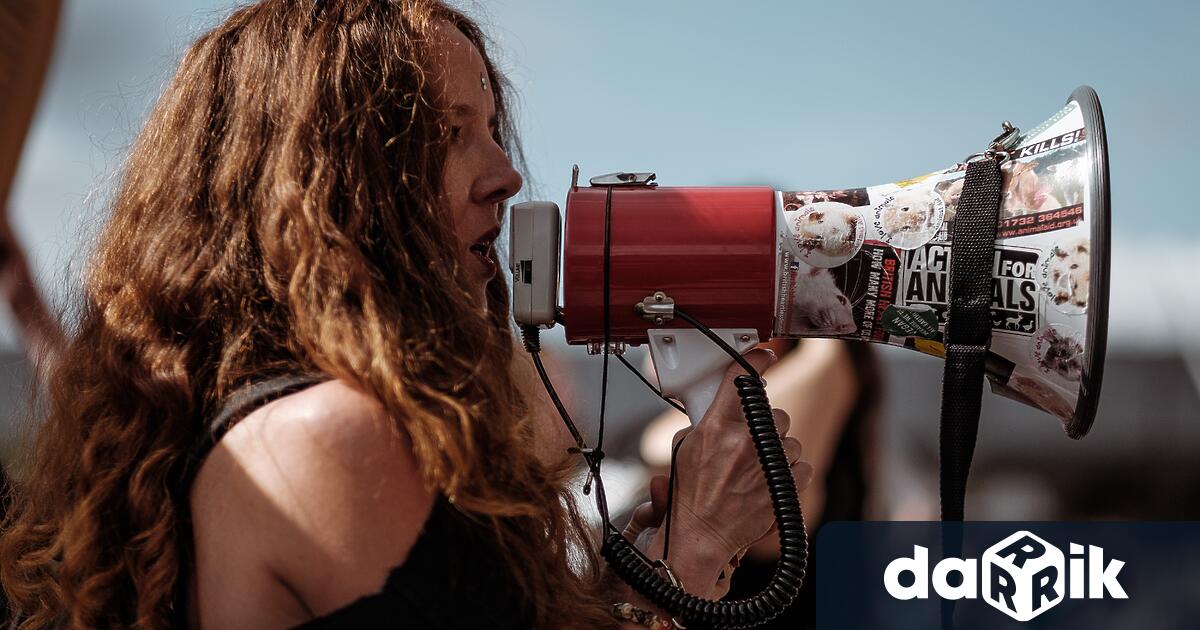 Хиляди германци протестираха срещу високите цени на енергията и растящата