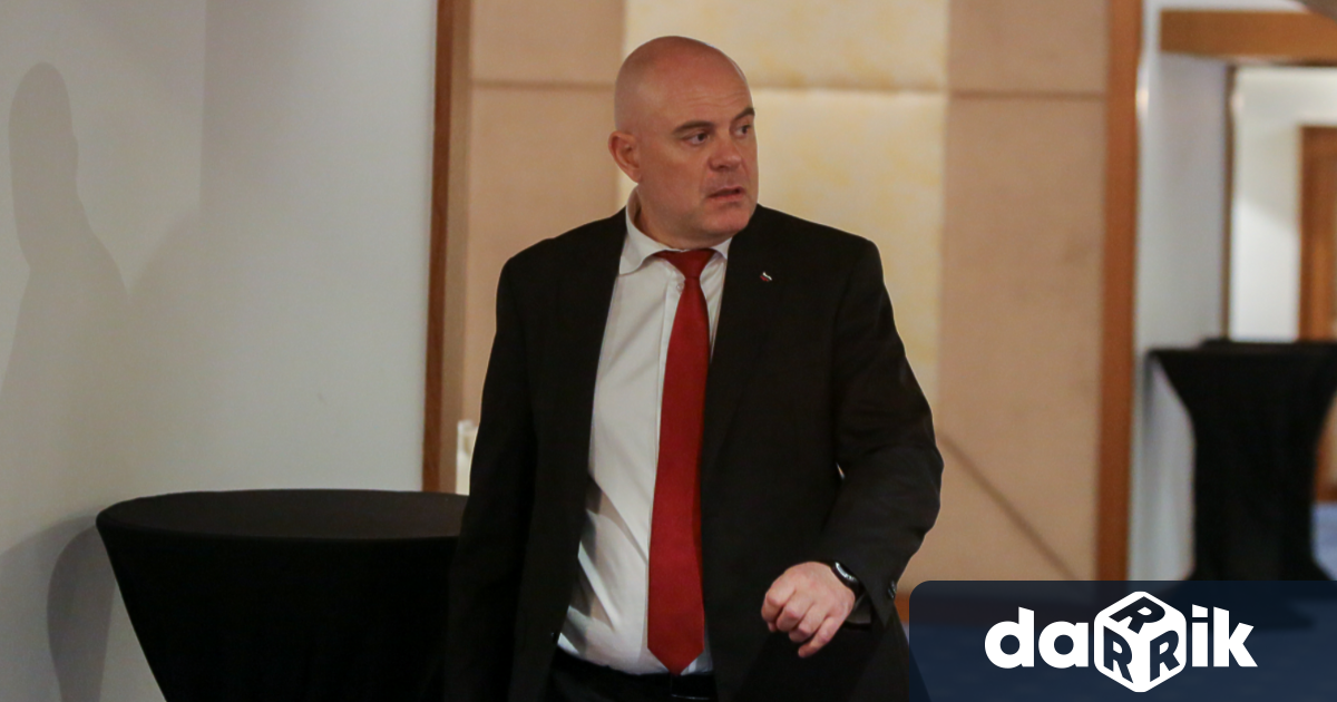 Главният прокурор Иван Гешев призова за безкомпромисни мерки за спирането