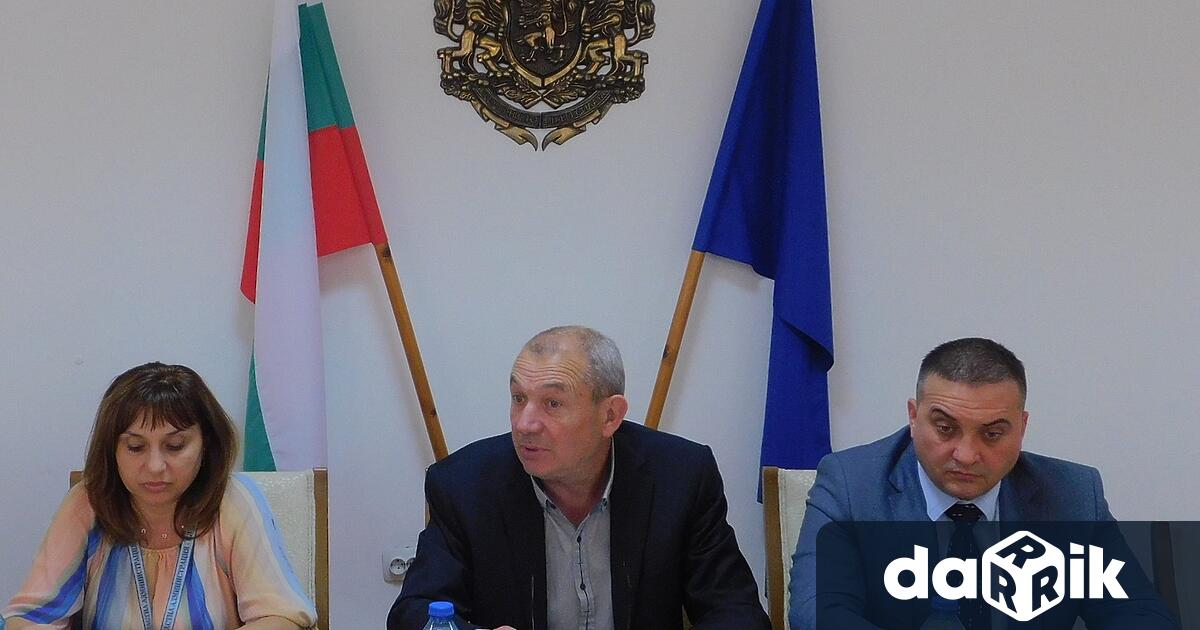 Управителят на Област Плевен Иван Петков проведе на26-ти септември, работна