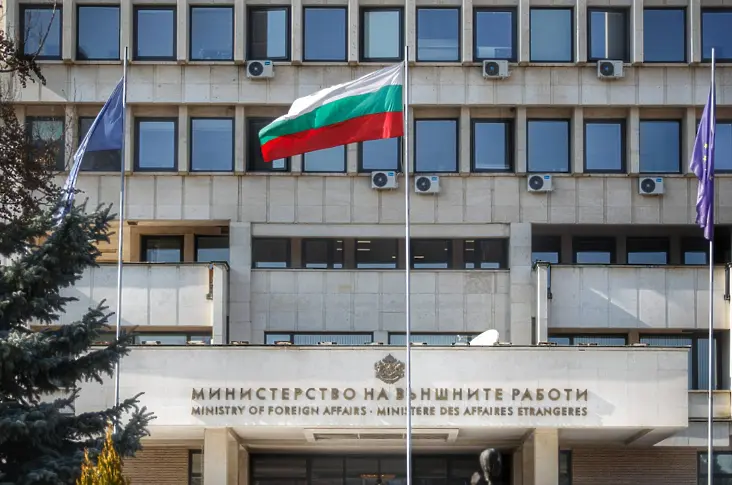 МВнР: Българските граждани спешно да напуснат Русия