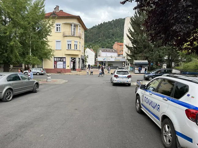 В спокойна обстановка започна изборният ден в Кюстендилска област 