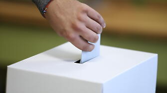 В Испания изборният ден протича спокойно съобщават от Външно министерство Сънародниците