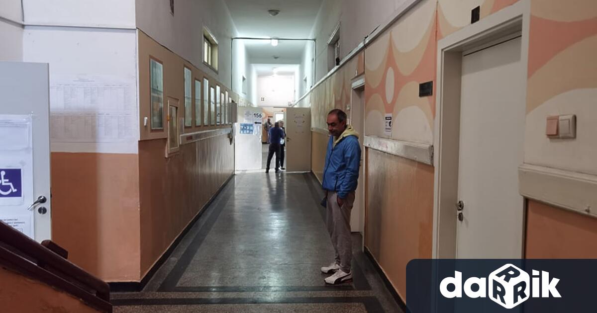 Заради проблем с машината в една секция в основно училище