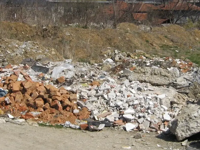 Eсенна кампания за безплатно извозване на строителни отпадъци от домакинствата