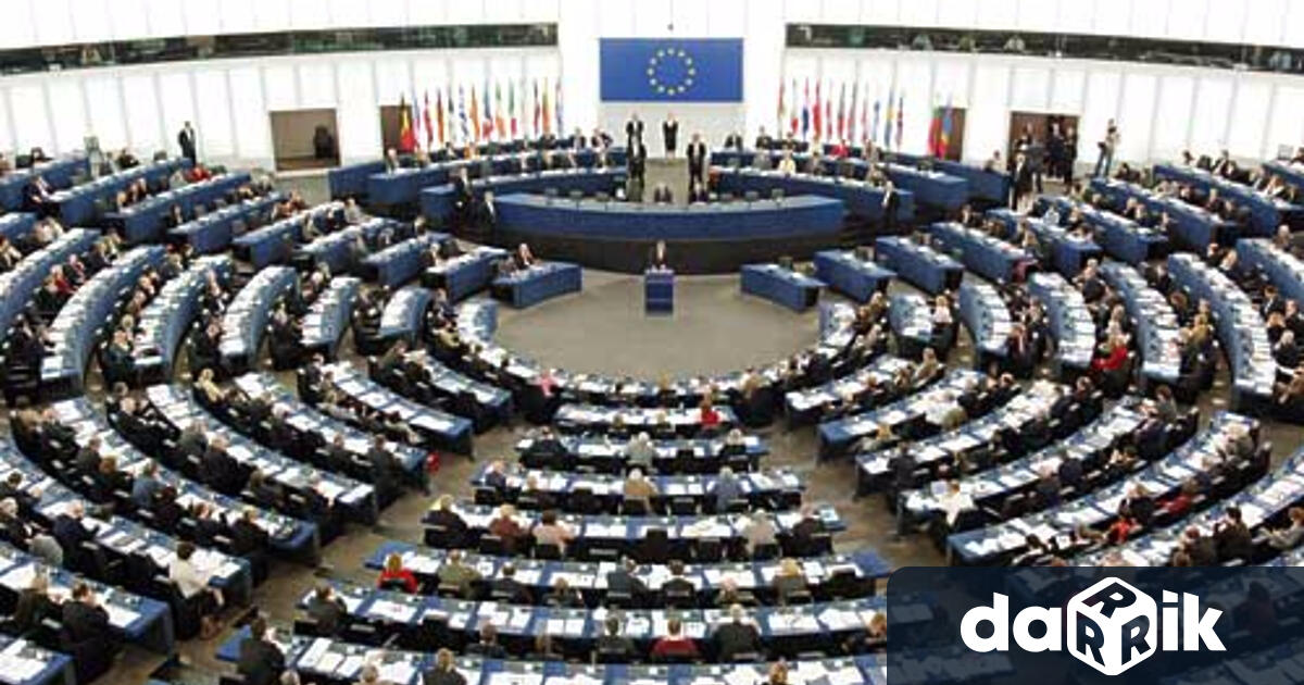 Европейският парламент прие днес призив за мащабно увеличение на военната