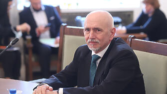 Бившият министър на транспорта Николай Събев е подал молба за